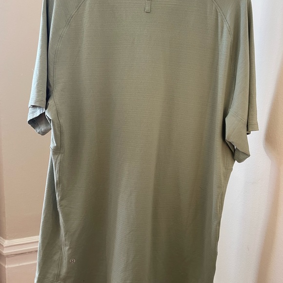 Lululemon License to Train - Picture 4 of 5